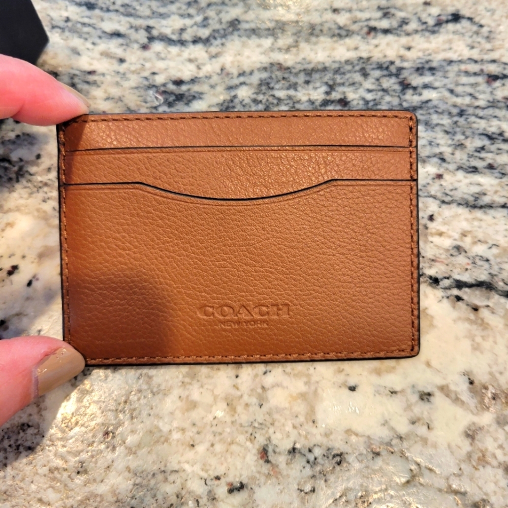 NWOT. Mens Coach wallet